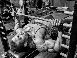 Smith machine bench press