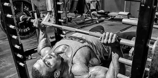 Smith machine bench press